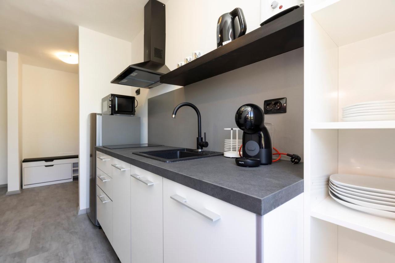 מאלי לוסיניי Providenca Accommodation מראה חיצוני תמונה