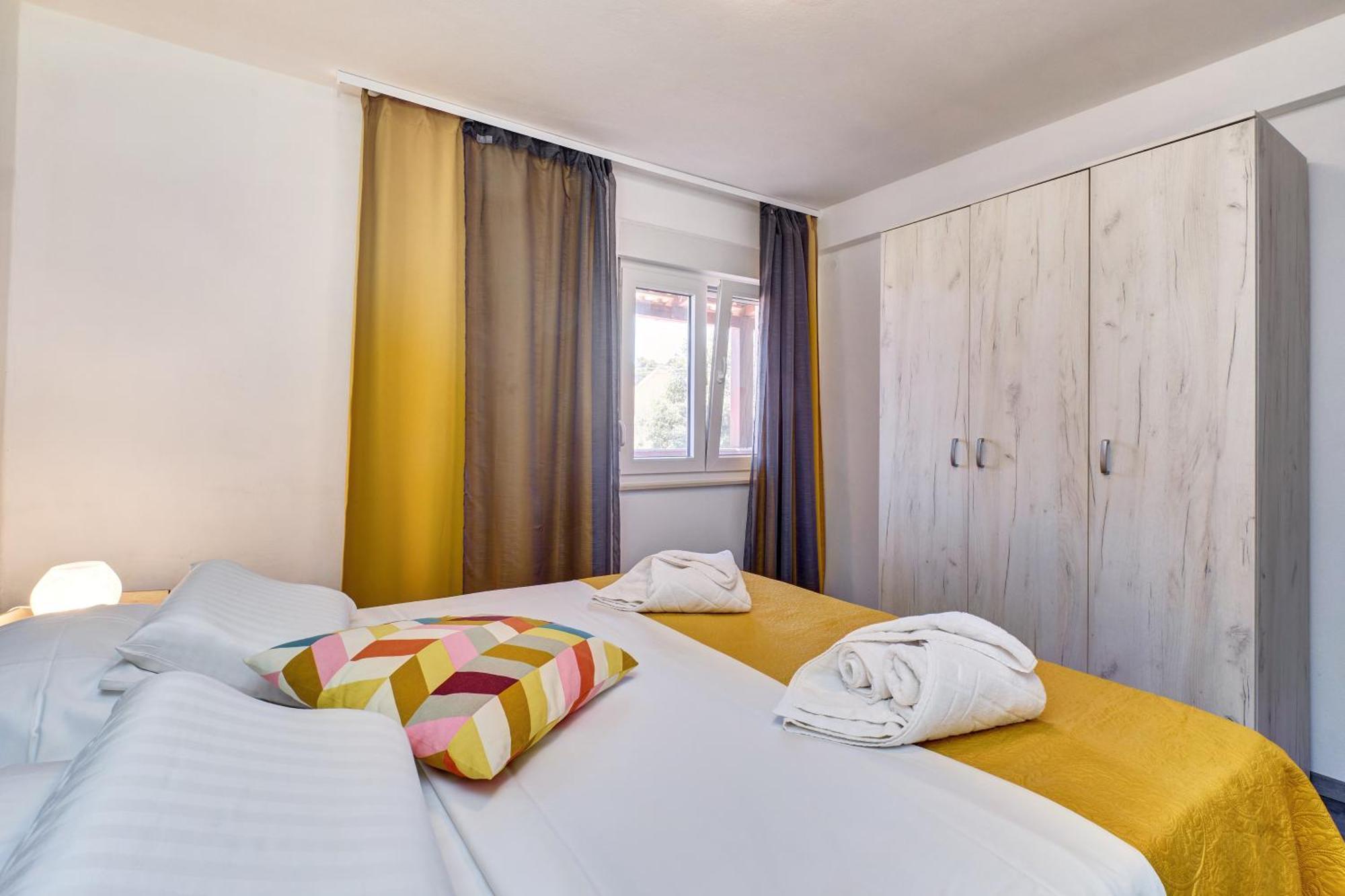 מאלי לוסיניי Providenca Accommodation מראה חיצוני תמונה
