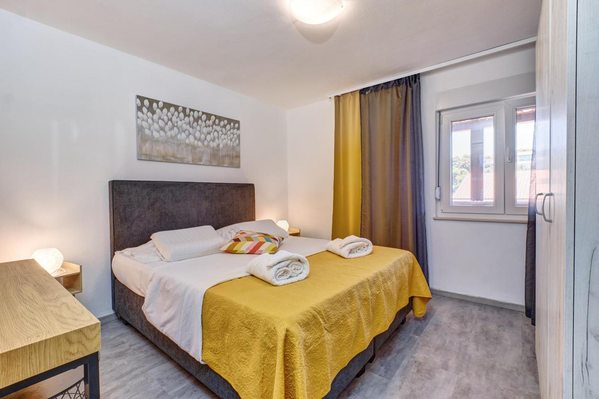 מאלי לוסיניי Providenca Accommodation מראה חיצוני תמונה